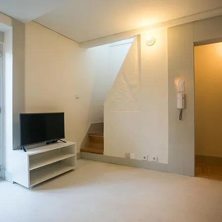 Apartment Duplex In Alfama